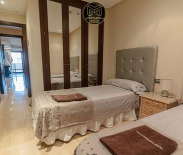 Luxury penthouse for rent in Estepona, Andalusia - Photo 4