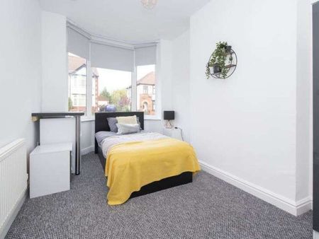 Double Room Near George Eliot Hospital | Close to Bermuda Park | No Deposit Options - Photo 5