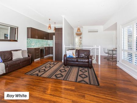 Effortless Coastal Living with Views, Privacy & Comfort - Photo 4