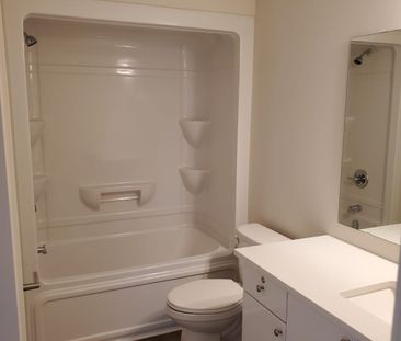 For Lease - 610 Farmstead Drive Unit# 514, Milton, Ontario - Photo 4