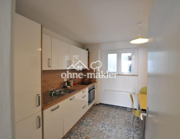 Schöne 2 Zimmer mit möblierter, Küche - Photo 1