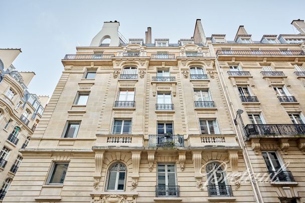 Appartement • Muette Sud - Photo 1