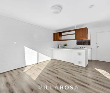 Perfect location - Photo 1