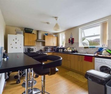 Cookson Terrace, Chester Le Street, DH2 - Photo 2