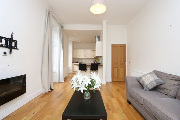 2 bedroom apartment to rent - Photo 1