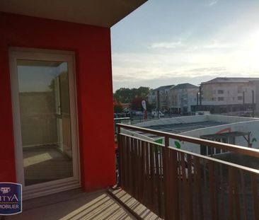 Location Appartement 3 pièces 67m² AVRILLE 49240 - Photo 4