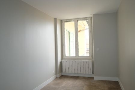 APPARTEMENT T4 A LOUER - Photo 2