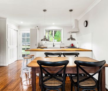 PLEASANT CUL-DE-SAC POSITION - ENTRY VIA KIRKWOOD ST (NOT GWH) - Photo 6