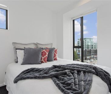 Well-presented apartment The Vulcan Building - Photo 4