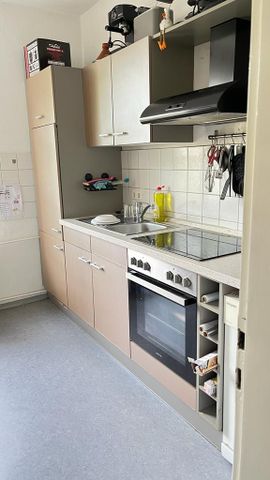 Zimmer ca. 16,92 m² innerhalb einer 4er-WG // 2.OG links, Zimmer 4107 - Photo 2