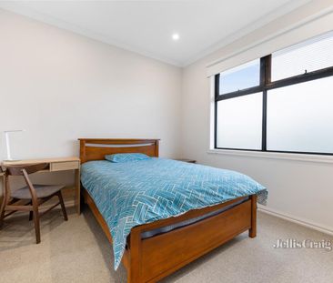 2/372 Burwood Highway, Burwood - Photo 4