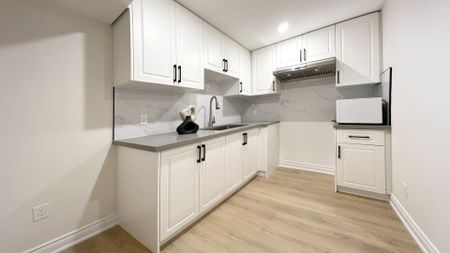 For Lease - 86 Araman Drive, Toronto, Ontario - Photo 2