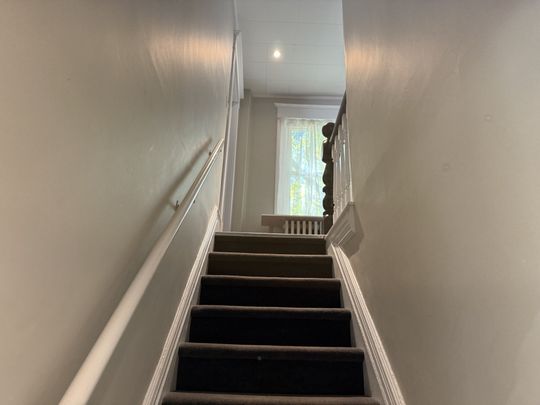 For Lease - 69 King Street Unit# Upper Level, Caledon, Ontario - Photo 1