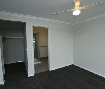Duplex Home! - Photo 2