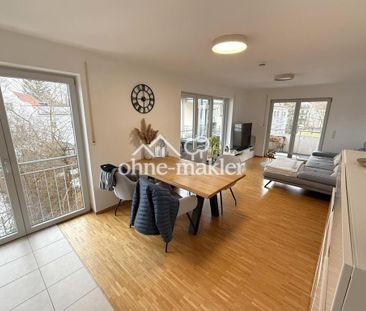 Hochwertige 3-Zi.-Whg m. 2 Balkonen, EBK u. Aufzug im Zentrum Grafings - Foto 2