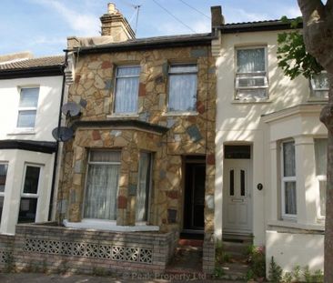 1 Bed - Room 1, Hartington Place, Southend On Sea - Photo 2