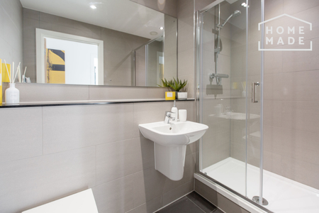 2 bedroom flat to rent - Photo 2