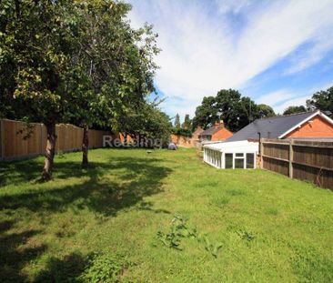 2 bedroom bungalow to rent - Photo 6