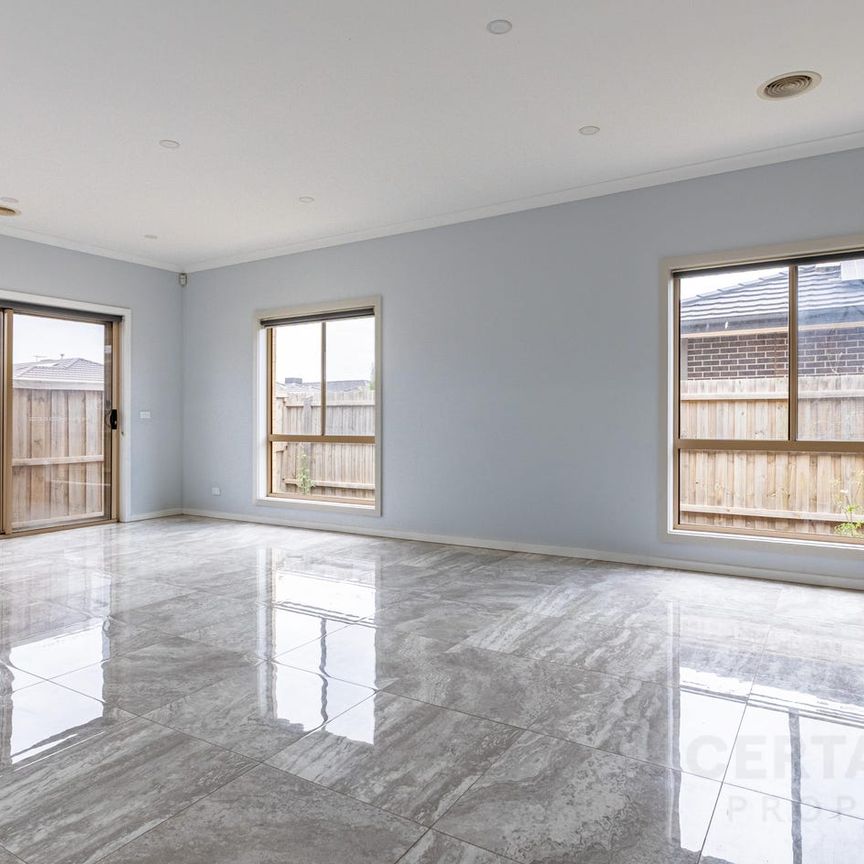 Modern Family Living in the Heart of Tarneit - Photo 1