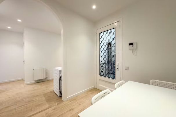 Carrer de Jonqueres, Barcelona, Catalonia 08003 - Photo 1