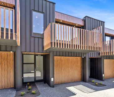 Executive inner city living - Photo 4