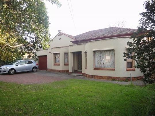 5-bedroom shared house / townhouse, Winston Avenue - Photo 1