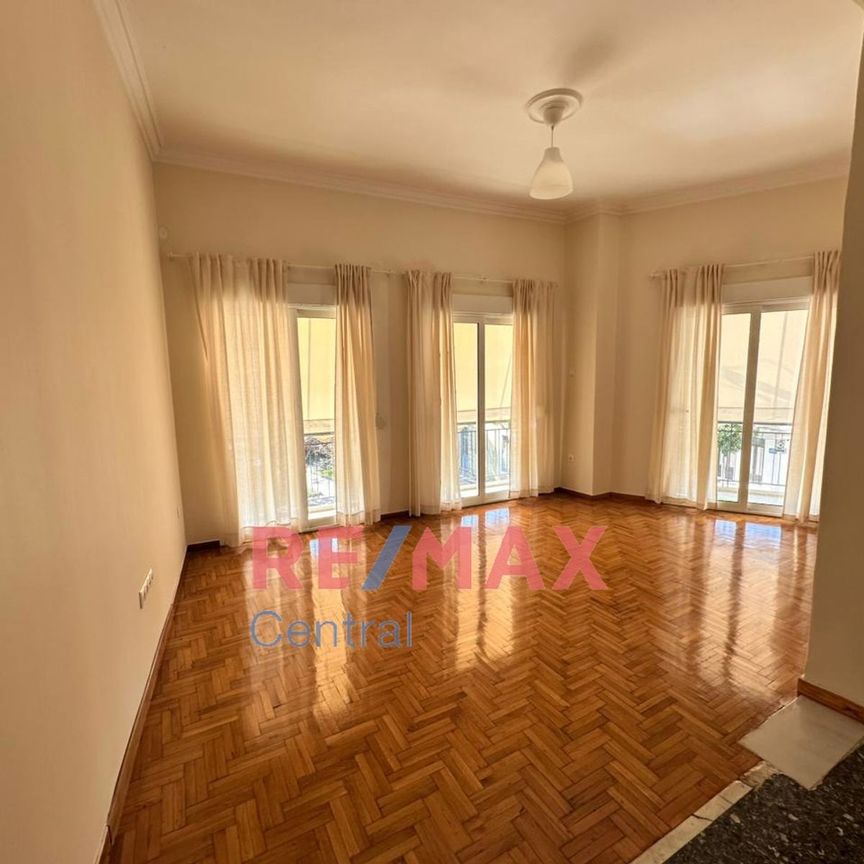 Ενοικίαση κατοικίας, 70 τ.μ., Αθήνα, 780 € - Photo 1