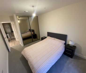 2 bedroom flat to rent - Photo 5