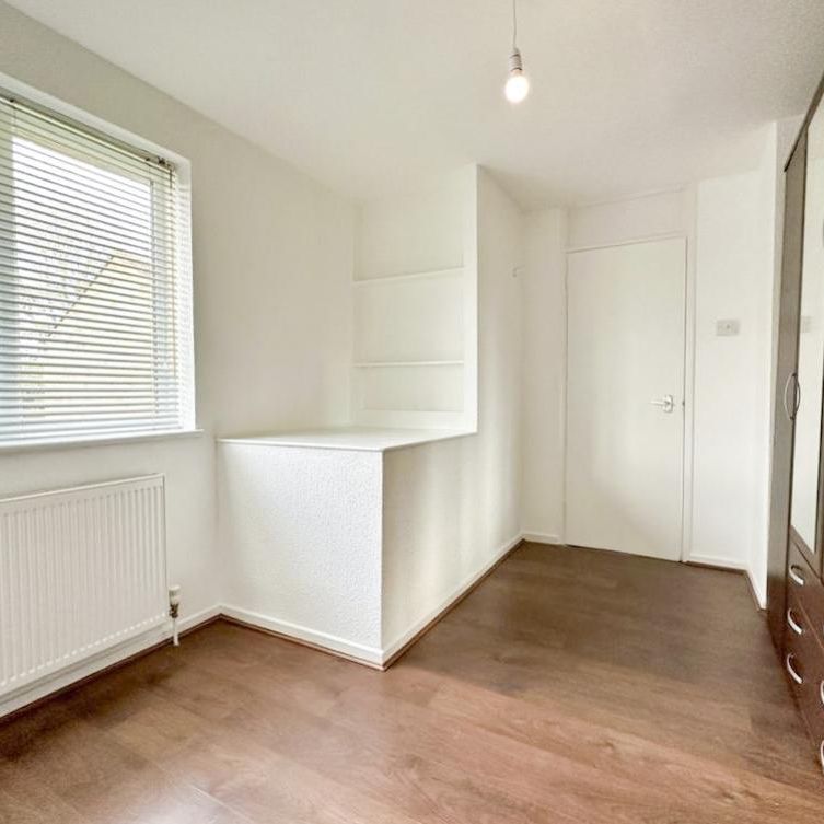 2 bedroom detached house to rent - Photo 1