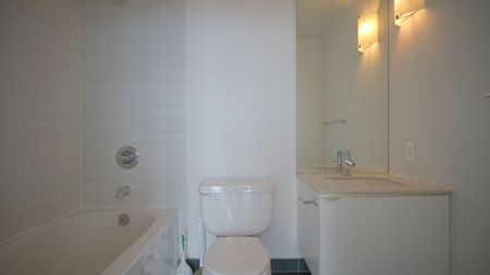 For Lease - 33 Mill Street Unit# 1704, Toronto, Ontario - Photo 3