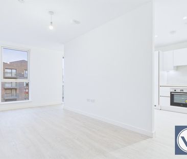 Apartment to Rent: Caturra Court, UB3 - Photo 5