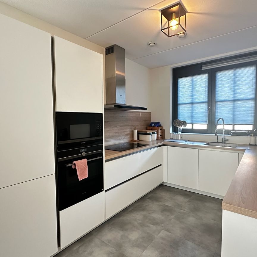 Thomas Morelaan 90, 2135 WC, Hoofddorp - Photo 1