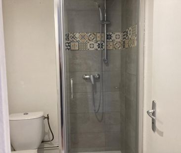 Location Appartement 1 pièce 20m² LISIEUX 14100 - Photo 2