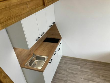 Pronájem bytu 1+kk 20 m2 - Photo 2