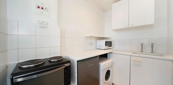Studio to rent - Photo 2
