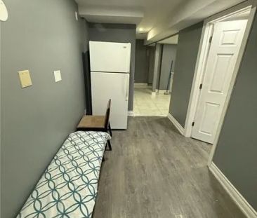 54 Clipstone Court #BASEMENT - Photo 4