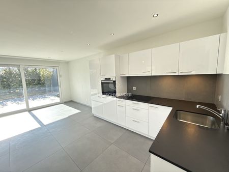 À louer à Delémont appartement de 2.5 pièces au rez-de-chaussée - Photo 3