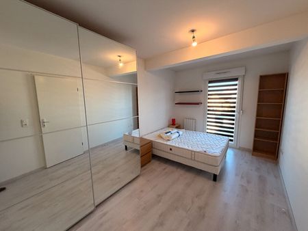 Location Appartement 2 pièces 47m² - Photo 3