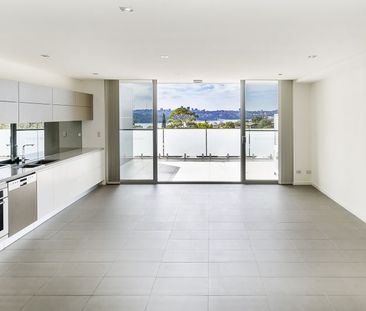 54 Formosa | Top Floor, North Facing - Photo 2