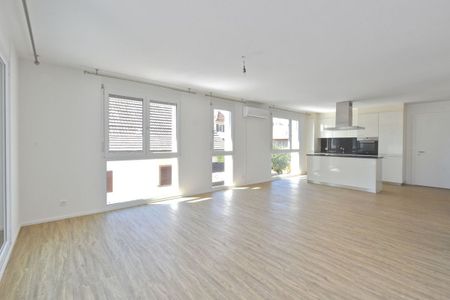 Moderne & helle 4.5-Zimmer-Wohnung mit grosser Terrasse - Photo 5