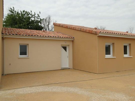 Maison à louer, VALENCE-EN-POITOU - Photo 1