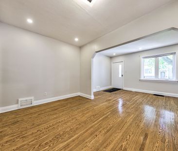 For Lease - 69 Harlandale Avenue, Toronto, Ontario - Photo 2