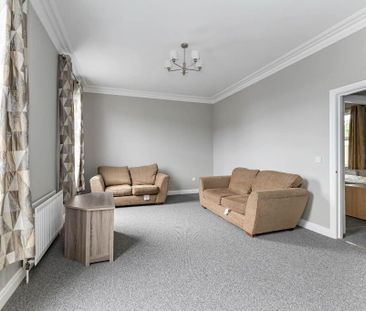 40a Bachelors Walk, Lisburn, BT28 1XN - Photo 3