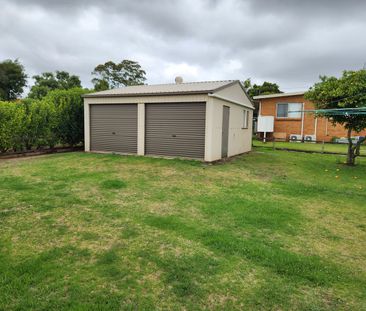 3 bedroom, 3 garage - Great location ! - Photo 4