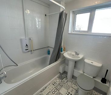 5 bedroom house share to rent - Photo 4
