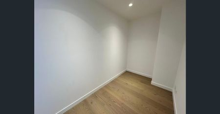 Lifestyle & Location! Modern Apartment Steps from Everything - Photo 5