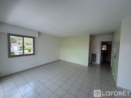 Appartement T2 SAINT RAPHAEL à louer - Photo 2