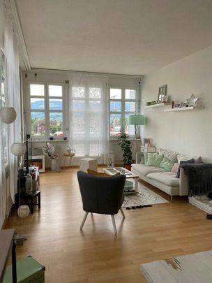 An zentralster Lage in Rapperswil 2 1/2 Zimmer-Wohnung gesucht? - Photo 1