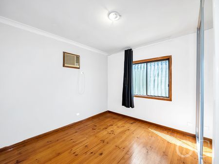 Open the Door To Space and Versatility - Photo 4