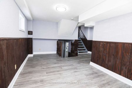 For Lease - 827 Stainton Drive, Mississauga, Ontario - Photo 4